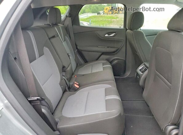 3GNKBHR4XTS149883 2026 CHEVROLET BLAZER Серый Вид задней части салона