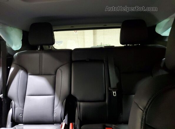 3GNKBJRS4LS642772 2020 CHEVROLET BLAZER Black Widok tylnych siedzeń