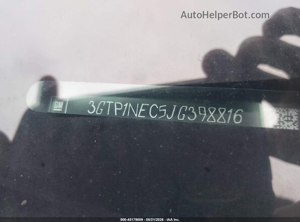 3GTP1NEC5JG398816 2018 GMC SIERRA Black Widok komory silnika