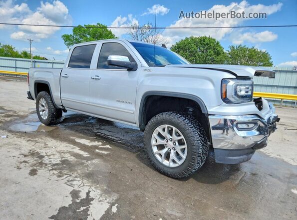 3GTU2NEC4HG164077 2017 GMC SIERRA Silver Przód prawy