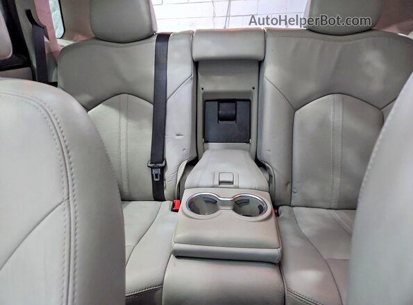 3GYFNEE30GS572565 2016 CADILLAC SRX Черный Вид задних сидений