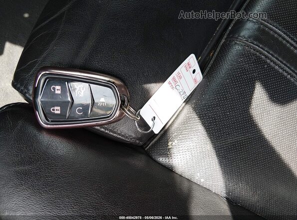3GYFNEE31GS543804 2016 CADILLAC SRX Gray Widok deski rozdzielczej
