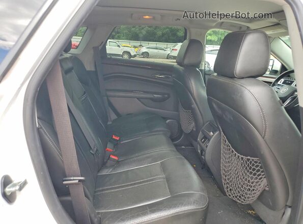 3GYFNEE34GS577140 2016 CADILLAC SRX White Вид задньої частини салону