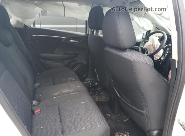 3HGGK5H43LM715841 2020 HONDA FIT Белый Вид задней части салона