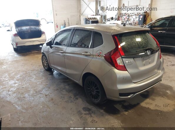 3HGGK5H44JM736193 2018 HONDA FIT Серебряный Задняя левая четверть