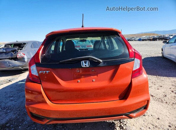 3HGGK5H48JM731062 2018 HONDA FIT Оранжевый Вид сзади