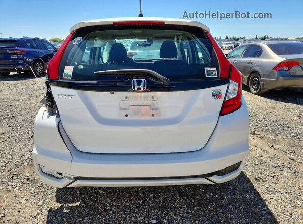 3HGGK5H54JM715630 2018 HONDA FIT Белый Вид сзади
