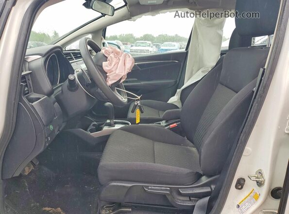 3HGGK5H80LM729764 2020 HONDA FIT Белый Вид салона спереди