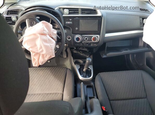 3HGGK5H82LM723982 2020 HONDA FIT Белый Вид панели приборов