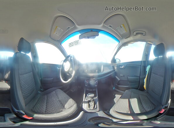 3KPA24AB2JE058982 2018 KIA RIO Silver Widok naklejki z numerem VIN