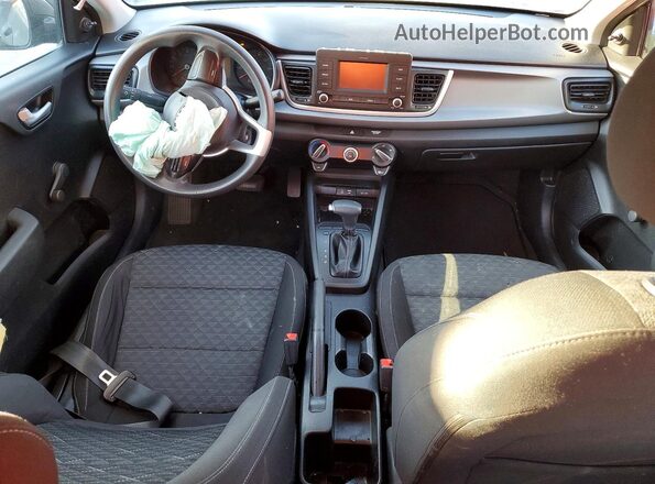 3KPA24AB4JE073399 2018 KIA RIO Black წინა პანელის ხედი