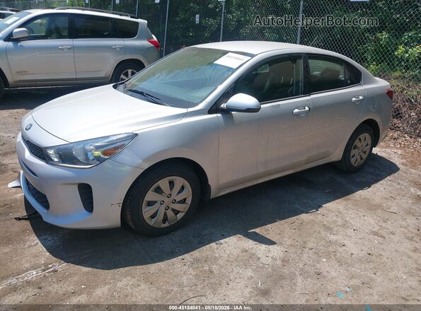 3KPA24AD0LE339196 2020 KIA RIO Серебряный Передняя левая четверть