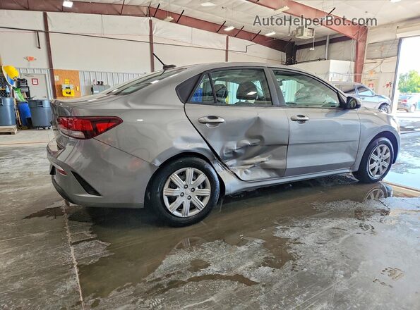 3KPA24AD2NE480323 2022 KIA RIO Серый Задняя правая четверть