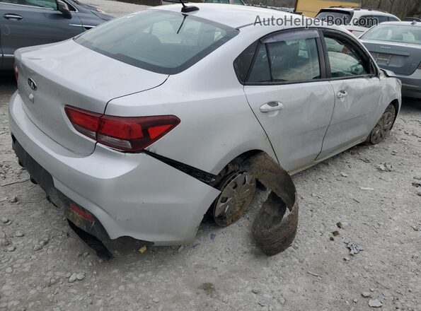 3KPA24AD4LE282744 2020 KIA RIO Silver Trasero derecho