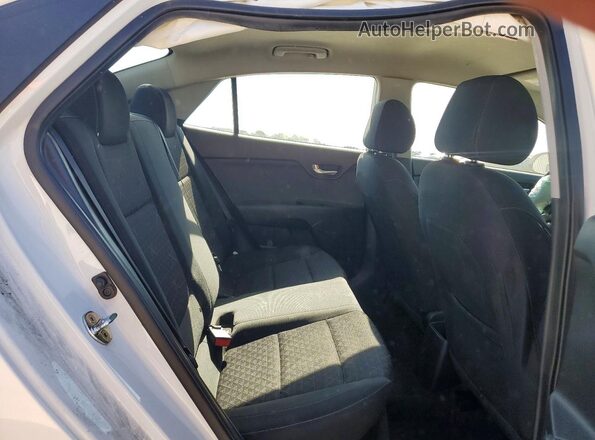 3KPA24AD4LE358169 2020 KIA RIO Белый Вид задних сидений