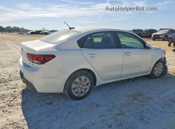3KPA24AD4LE358169 2020 KIA RIO Белый Задняя правая четверть