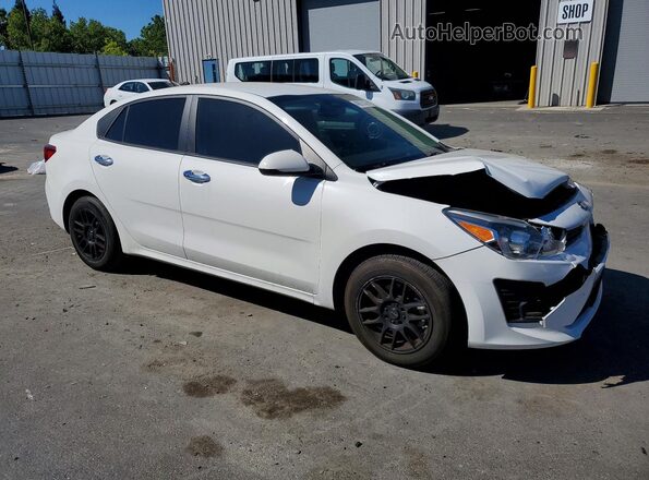 3KPA24AD4ME425354 2021 KIA RIO White წინა მარჯვენა