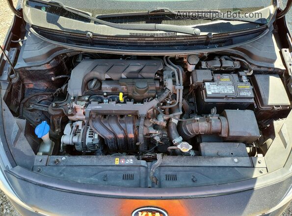 3KPA24AD4ME428755 2021 KIA RIO Black Rear interior view