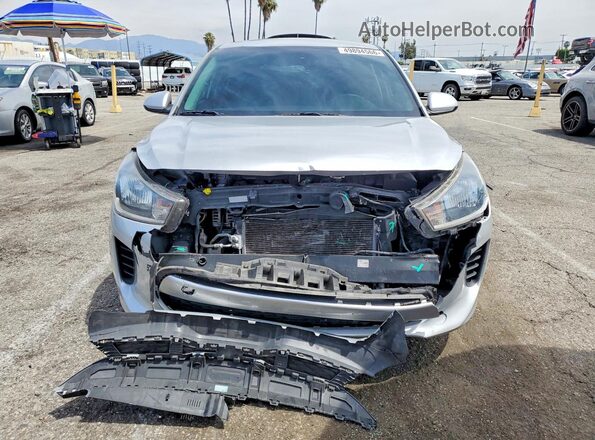 3KPA24AD7LE312304 2020 KIA RIO Серебряный Вид спереди