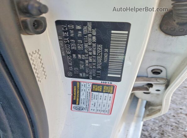 3KPA24AD8LE295836 2020 KIA RIO White Engine compartment view