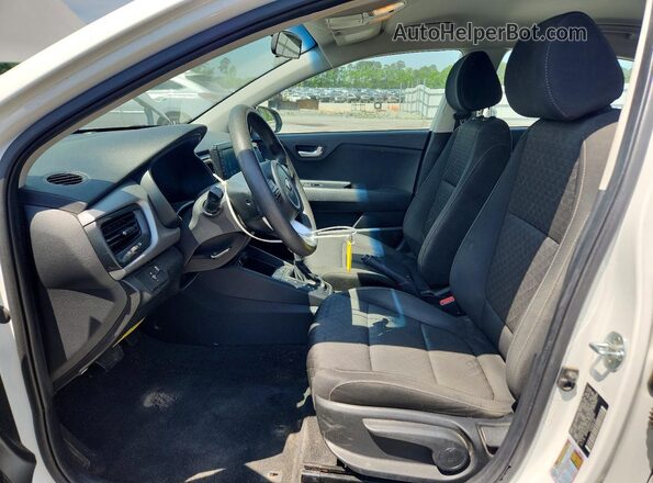 3KPA24AD8LE314255 2020 KIA RIO White Սալոնի դիմացի տեսք
