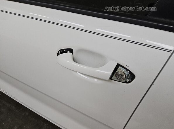 3KPA24AD8LE334943 2020 KIA RIO Белый 