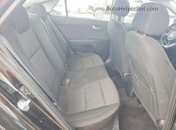 3KPA24AD8LE335591 2020 KIA RIO Черный Вид задних сидений