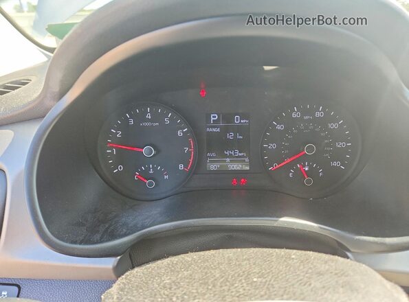 3KPA24ADXME382820 2021 KIA RIO Silver Widok zestawu wskaźników