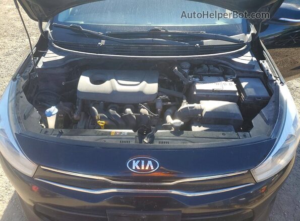 3KPA34AB7JE076830 2018 KIA RIO Черный Вид задней части салона
