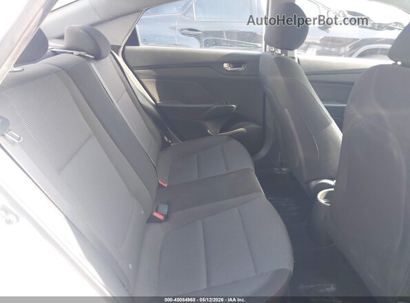 3KPC24A30JE014237 2018 HYUNDAI ACCENT Silver VIN კოდის სტიკერის ხედი