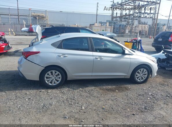 3KPC24A30JE014237 2018 HYUNDAI ACCENT Silver უკანა სალონის ხედი