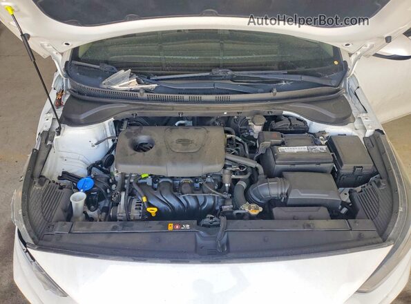 3KPC24A38KE058634 2019 HYUNDAI ACCENT Белый Вид задней части салона