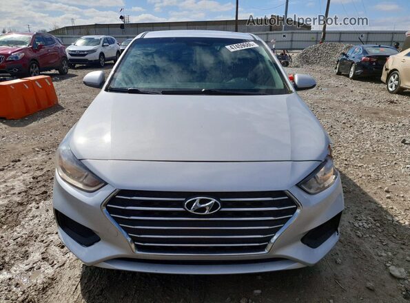 3KPC24A60ME129726 2021 HYUNDAI ACCENT Silver Widok z przodu