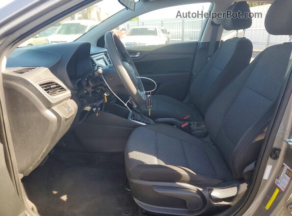 3KPC24A60ME139429 2021 HYUNDAI ACCENT Серый Вид салона спереди