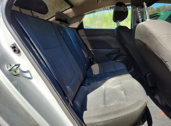 3KPC24A68LE097235 2020 HYUNDAI ACCENT Silver Widok tylnych siedzeń