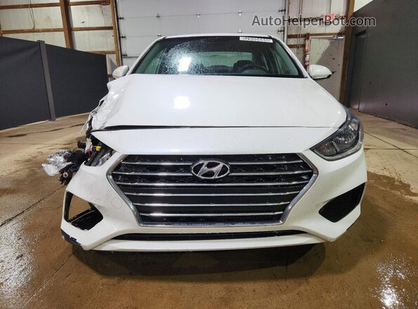 3KPC24A68ME152459 2021 HYUNDAI ACCENT Белый Вид спереди