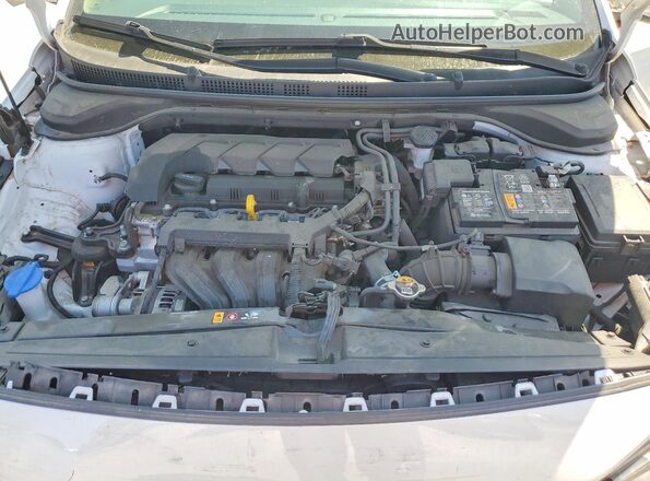 3KPC24A68NE183048 2022 HYUNDAI ACCENT Белый Вид задней части салона