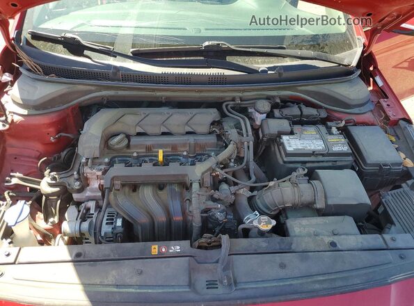 3KPC34A67ME140588 2021 HYUNDAI ACCENT Red Widok wnętrza z tyłu
