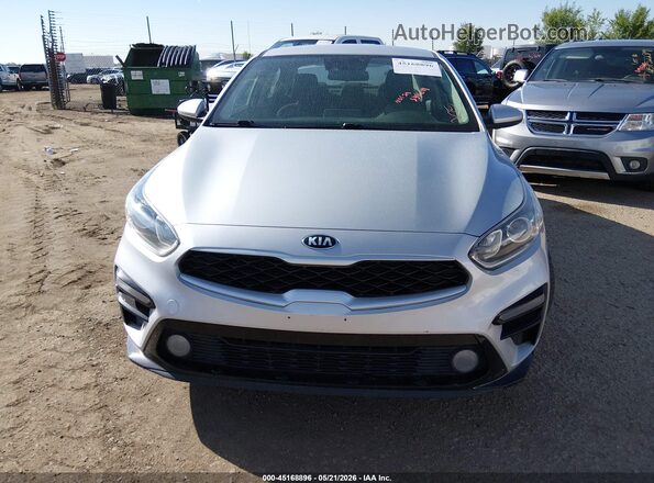 3KPF24AD0ME280657 2021 KIA FORTE Silver Widok zestawu wskaźników
