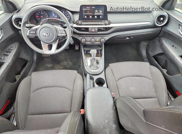 3KPF24AD0ME290959 2021 KIA FORTE Black Widok deski rozdzielczej