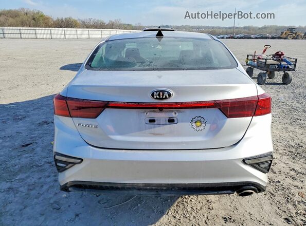 3KPF24AD0ME340548 2021 KIA FORTE Silver Widok z tyłu