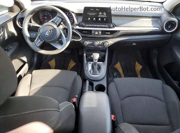 3KPF24AD0ME340548 2021 KIA FORTE Silver Widok deski rozdzielczej