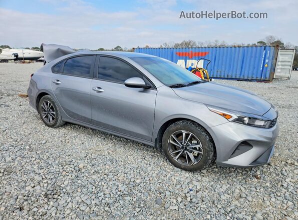 3KPF24AD0RE711098 2024 KIA FORTE Серебряный Передняя правая четверть