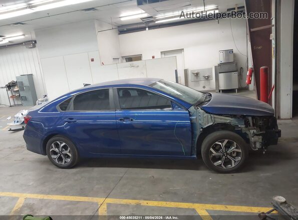3KPF24AD1KE076480 2019 KIA FORTE Синий Панорамный вид салона 360°