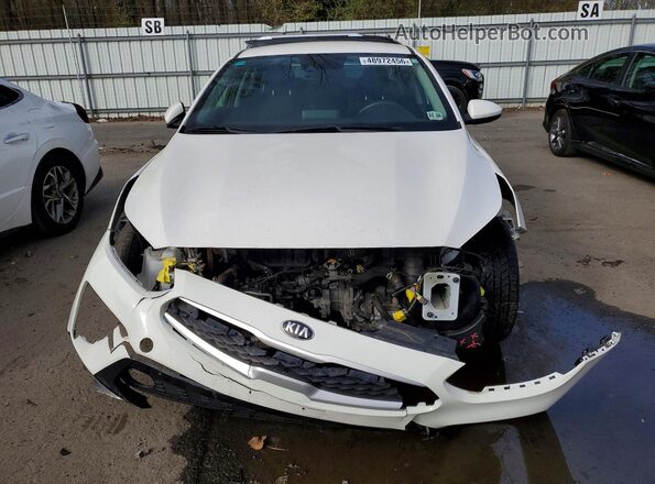 3KPF24AD1LE163085 2020 KIA FORTE Белый Вид спереди