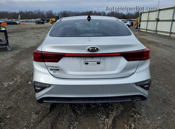 3KPF24AD1LE163250 2020 KIA FORTE Серебряный Вид сзади
