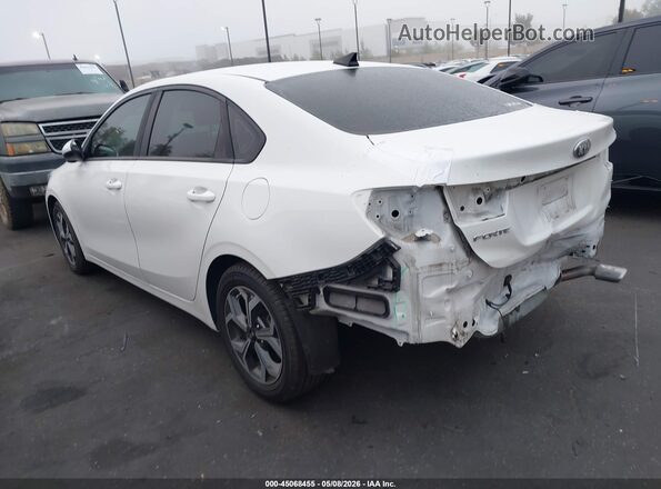 3KPF24AD1ME302911 2021 KIA FORTE White Tył lewy