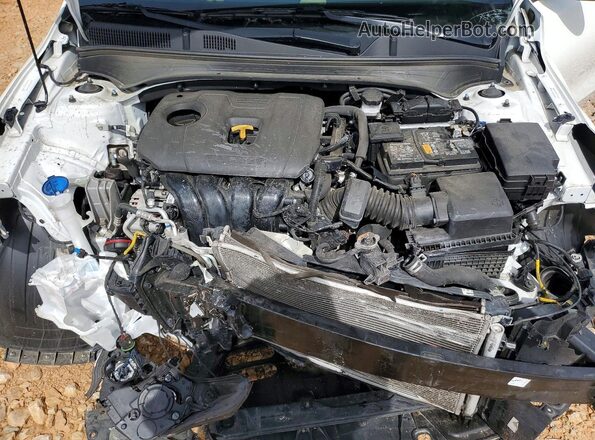3KPF24AD2ME361319 2021 KIA FORTE Белый Вид задней части салона