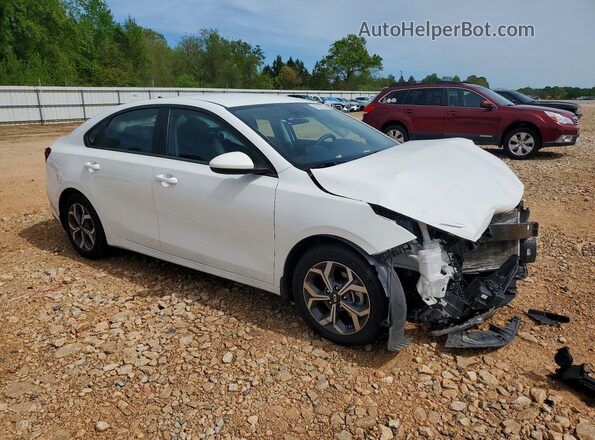 3KPF24AD2ME361319 2021 KIA FORTE Белый Передняя правая четверть