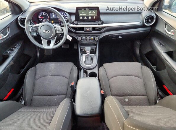 3KPF24AD2ME384762 2021 KIA FORTE Черный Вид панели приборов